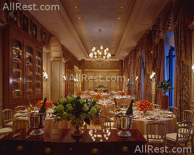 Hotel Four Seasons George V 69